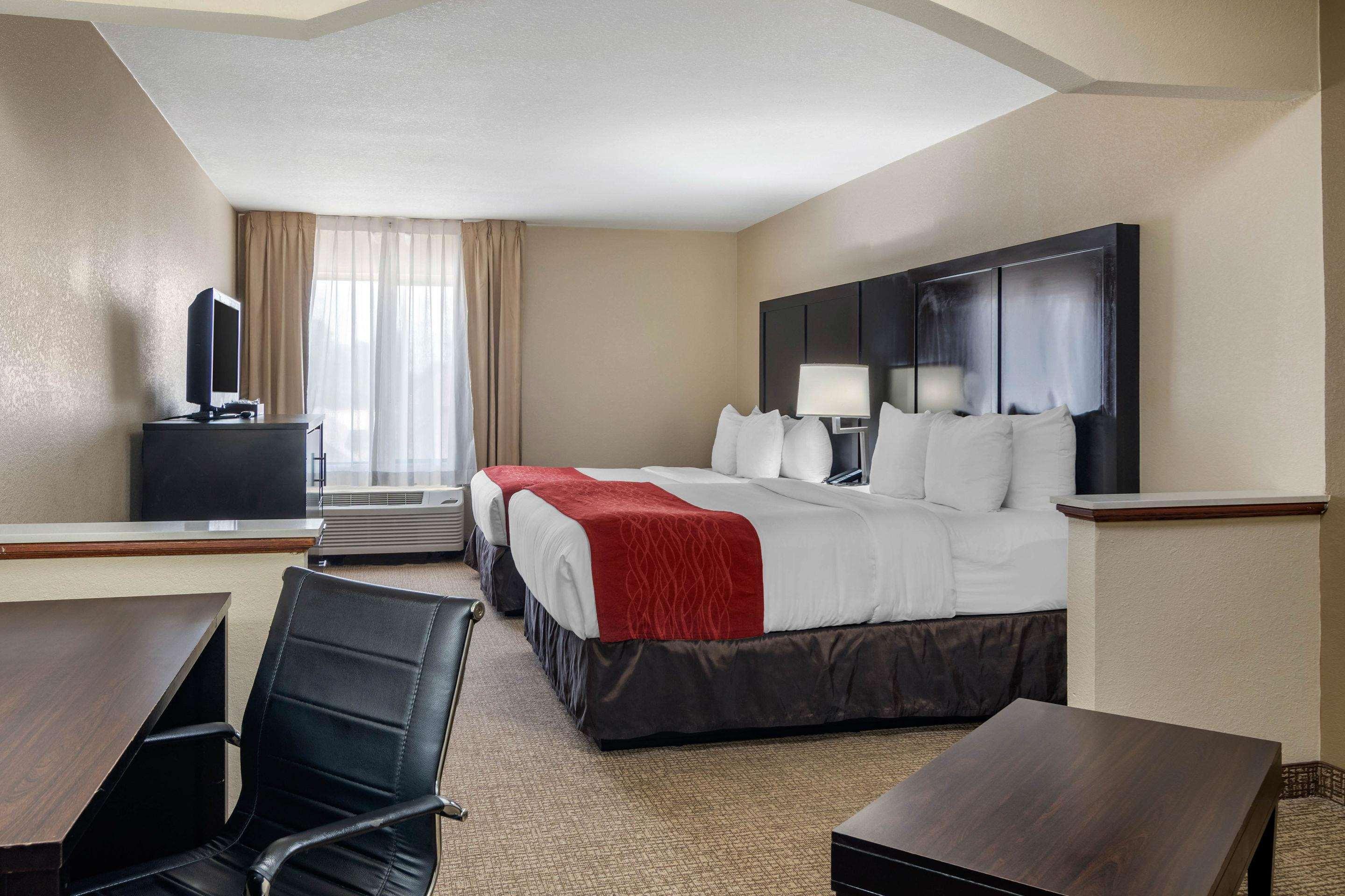 Comfort Inn & Suites Atlanta-Smyrna Exterior foto